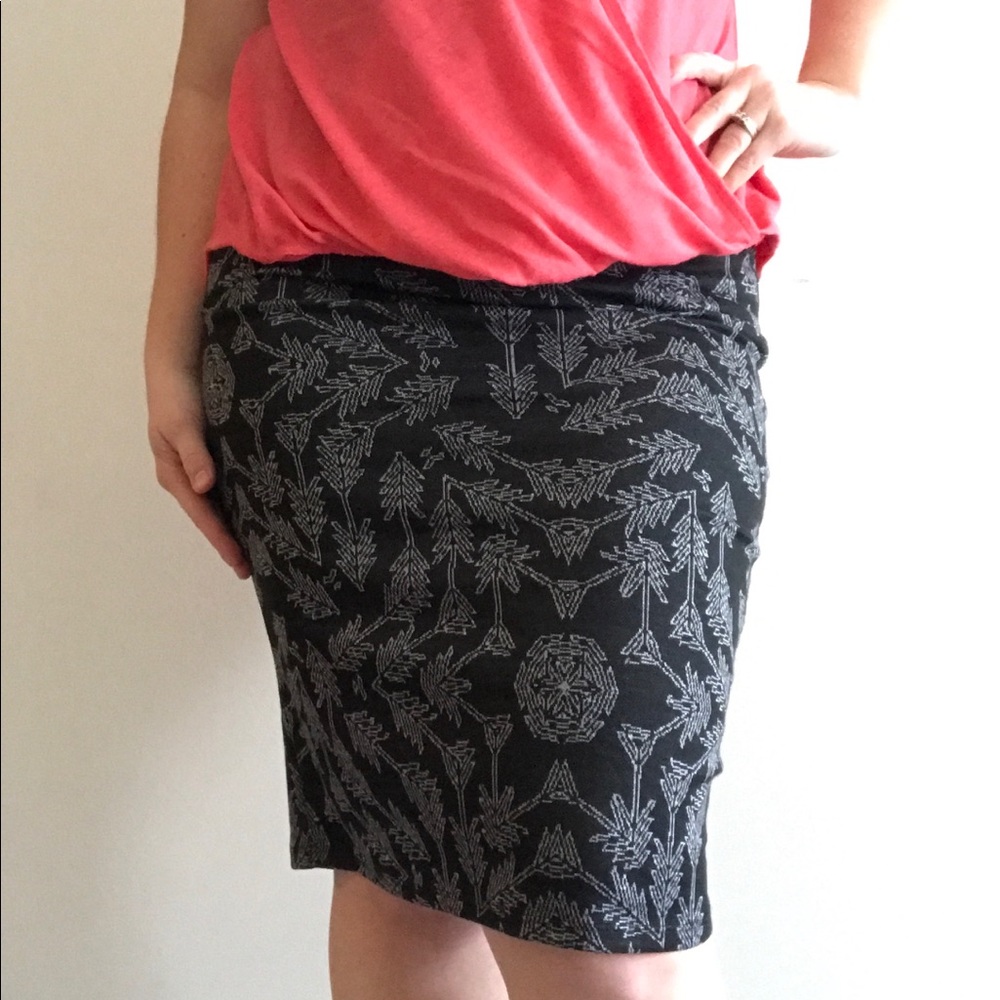 Black LuLaRoe Cassie Skirt